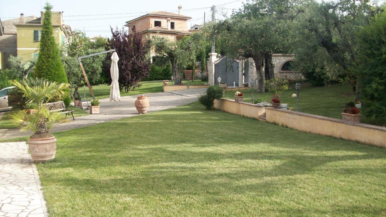 Il Giardino Degli Ulivi Bed & Breakfast Canneto  Eksteriør bilde